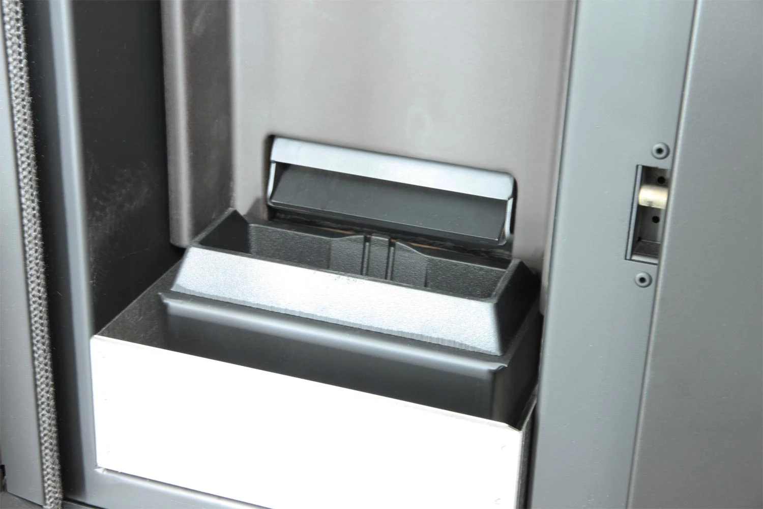 Pelletofen MCZ THEMA Air, 8 KW 7 Pelletofen MCZ THEMA Air, 8 KW – Bild 5